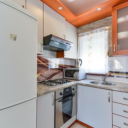 Apartments Lucica Вир Екстериор снимка