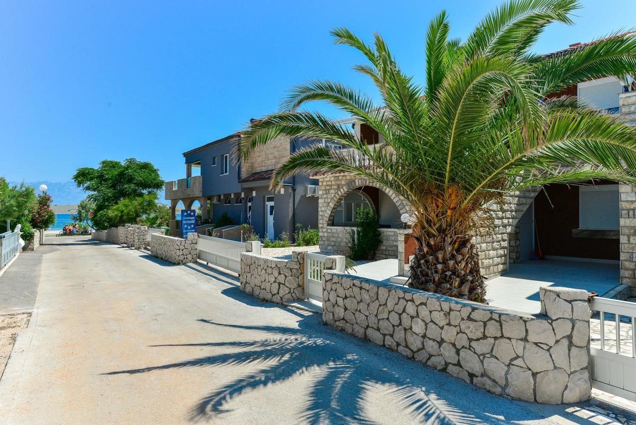 Apartments Lucica Вир Екстериор снимка